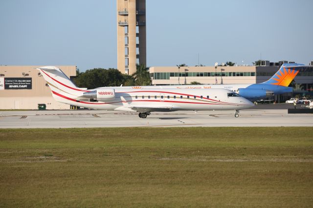 Canadair Regional Jet CRJ-200 (N888WU)