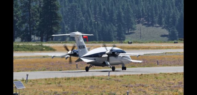 Piaggio P.180 Avanti (N360MC)