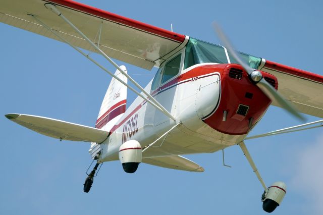 Cessna 170 (N170SL) - 16 approach