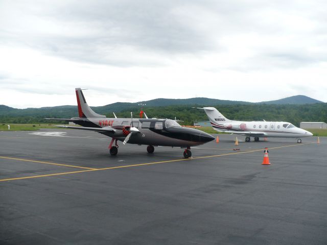 Piper Aerostar (N10AT)