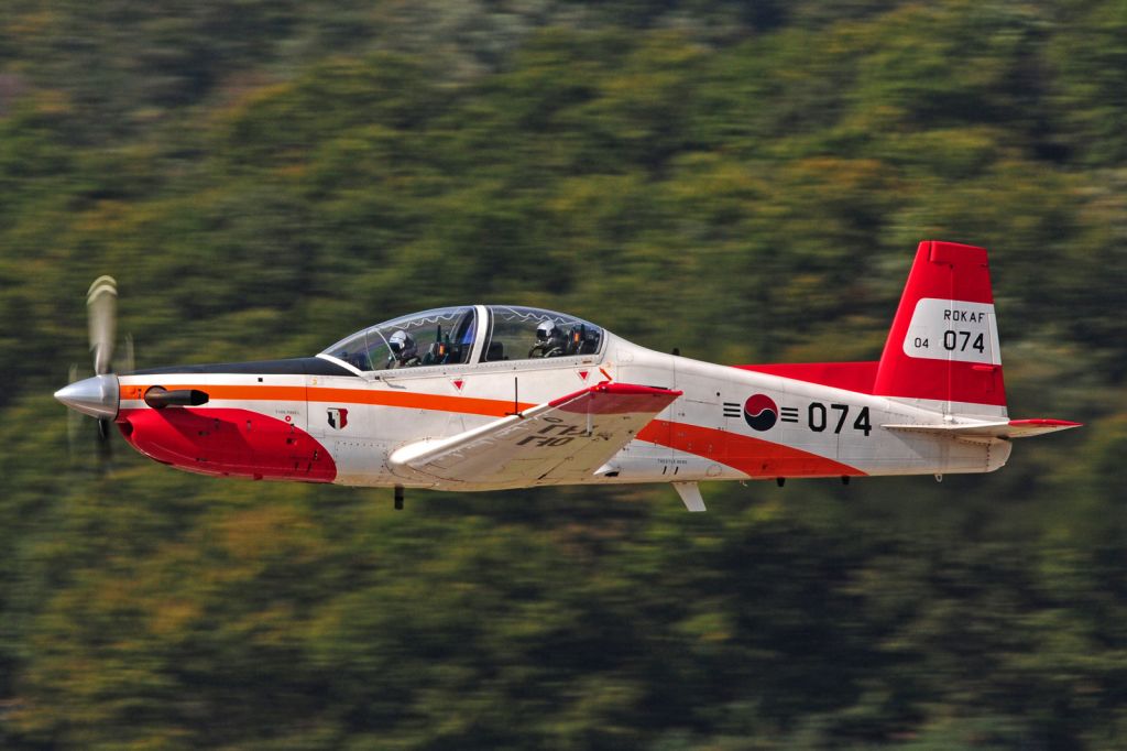 KOREA AEROSPACE XKO-1 Woong-Bee (04074) - 2011 Seoul International Aerospace and Defense Exhibitionbr /Republic of Korea Air Force KT-1 Basic Trainer made by KAI(Korea Aerospace Industry)