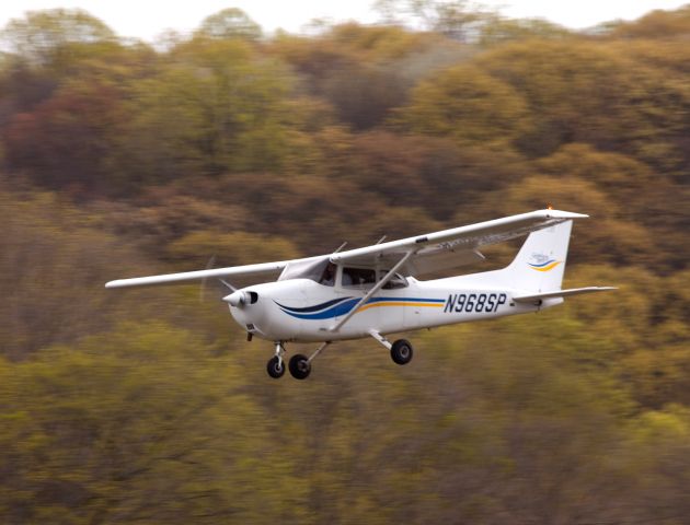 Cessna Skyhawk (N968SP)