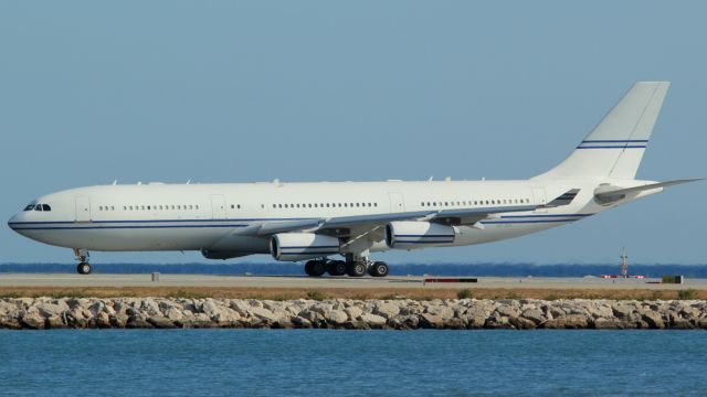 — — - HZ-124  A340 SAUDIA 003 SAUDIA GOVERNEMENT
