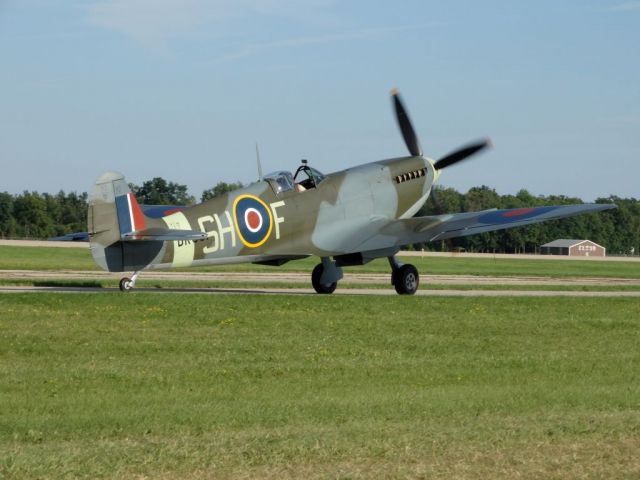 SUPERMARINE Spitfire (N601FF)