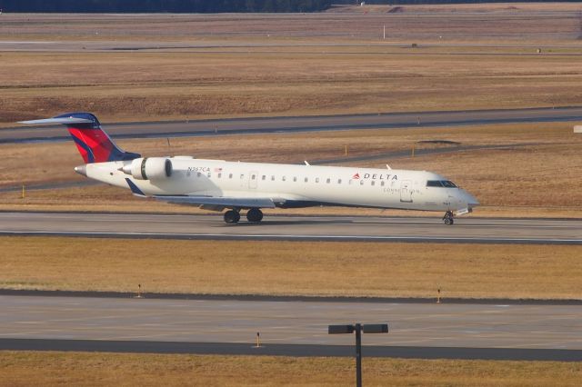 Canadair Regional Jet CRJ-200 (N367CA)