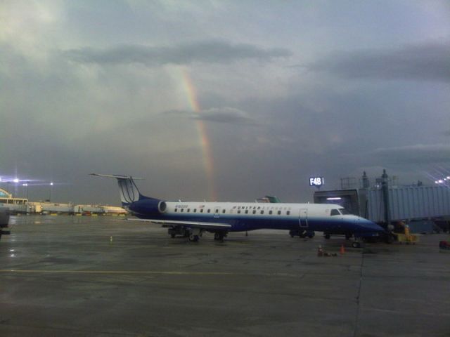 Embraer ERJ-145 (N16559)