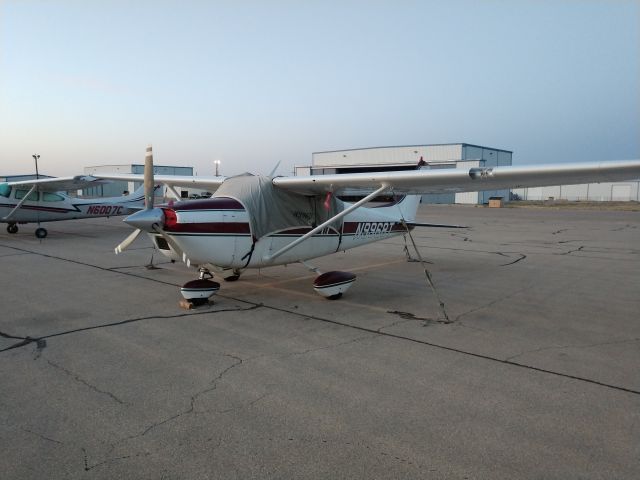 Cessna Skylane (N9968T)