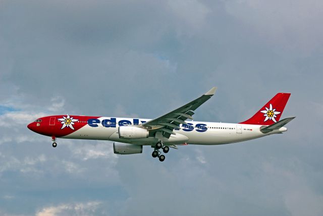 Airbus A330-300 (HB-JHQ) - Edelweiss Airlines, HB-JHQ, Airbus A330-343X, msn 1193, Photo by John A. Miller, a rel=nofollow href=http://www.PhotoEnrichments.comwww.PhotoEnrichments.com/a