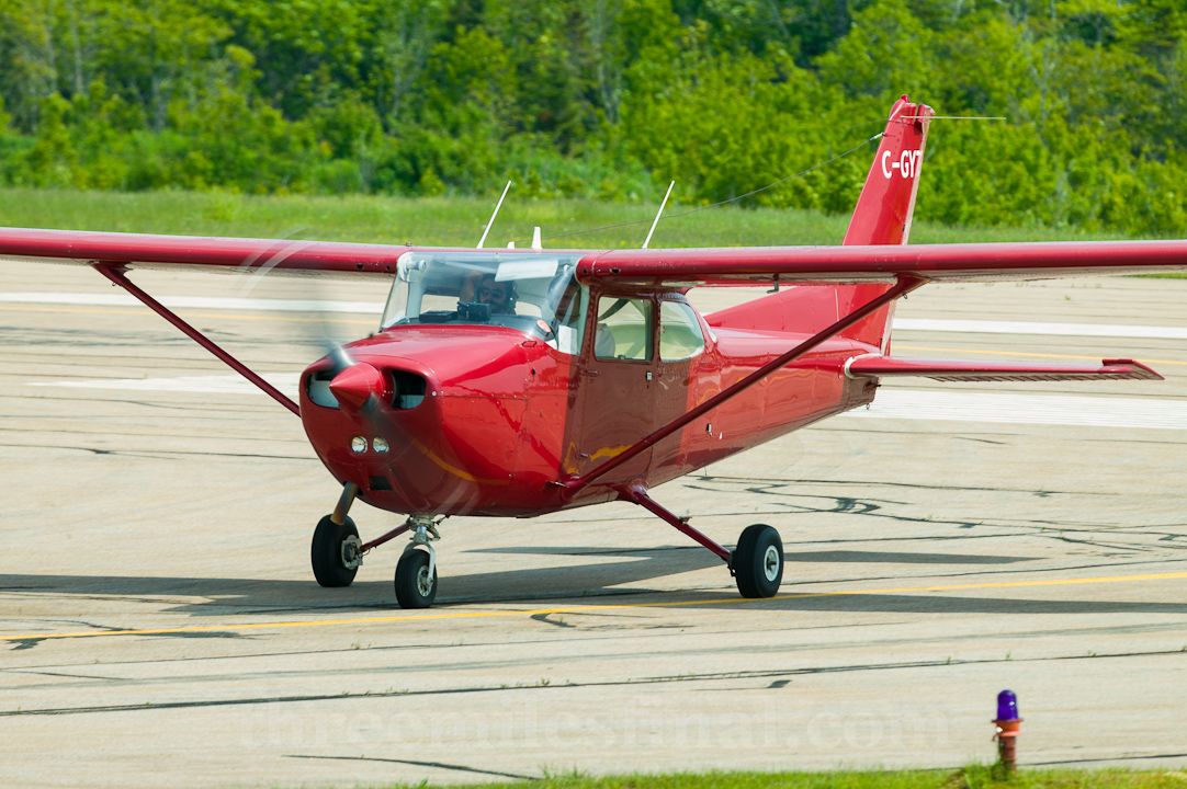 Cessna Skyhawk (C-GYTG) - Fire Patrol arriving on Rwy 29.