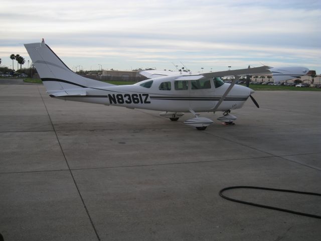 Cessna 206 Stationair (N8361Z) - McCreery Aviation, McAllen, TX, taken on Jan 30, 2010 at 1718.