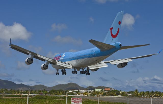 Boeing 747-400 (F-GTUI) - boeing 747