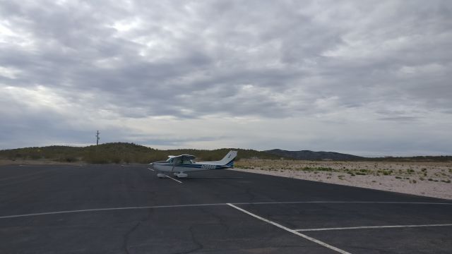 Cessna Skyhawk (N3552E) - Wickenburg E25