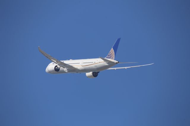 Boeing 787-9 Dreamliner (N24972)