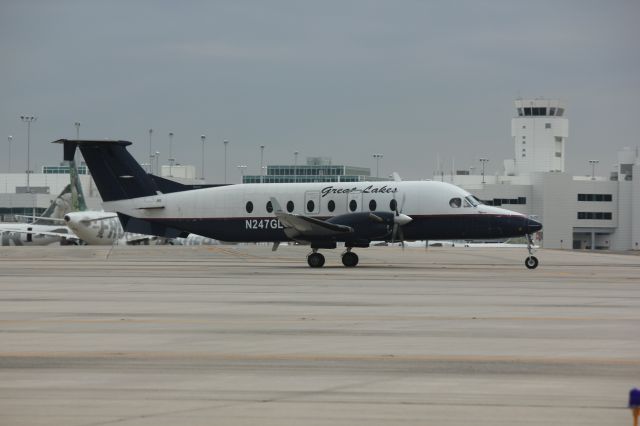 Beechcraft 1900 (N247GL)