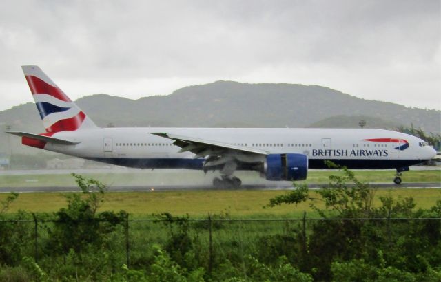 Boeing 777-200 (G-VIIV)
