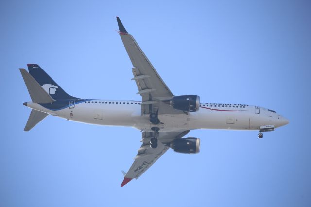 Boeing 737 MAX 8 (XA-AMQ)