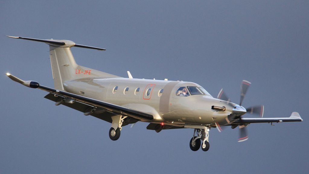 Pilatus PC-12 (LX-JFE)