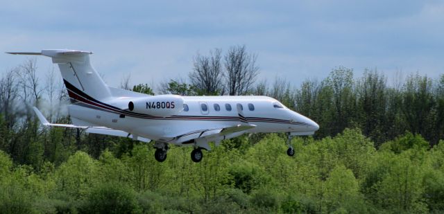 Embraer Phenom 300 (N480QS) - About to touch down is this 2024 Embraer Phenom 300E in the Spring of 2025.