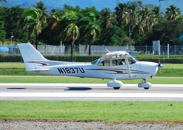 Cessna Skyhawk (N1837U) - CESSNA SKY HAWK SP