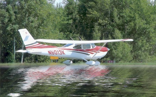 Cessna Skylane (N6013K)