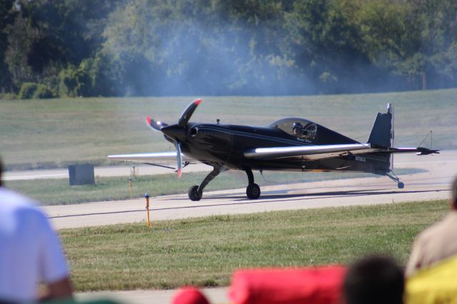 EXTRA EA-300 (N78EX)