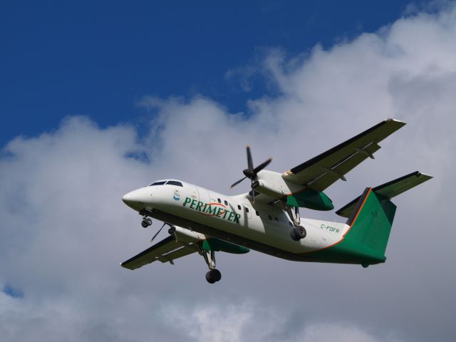 de Havilland Dash 8-100 (C-FOFR)