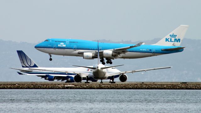 Boeing 747-400 (PH-BFG)