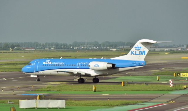 Fokker 70 (PH-KZU) - KLM Cityhopper Fokker F70 PH-KZU in Amsterdam 