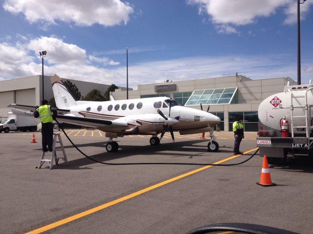 Beechcraft King Air 100 (N301TS)