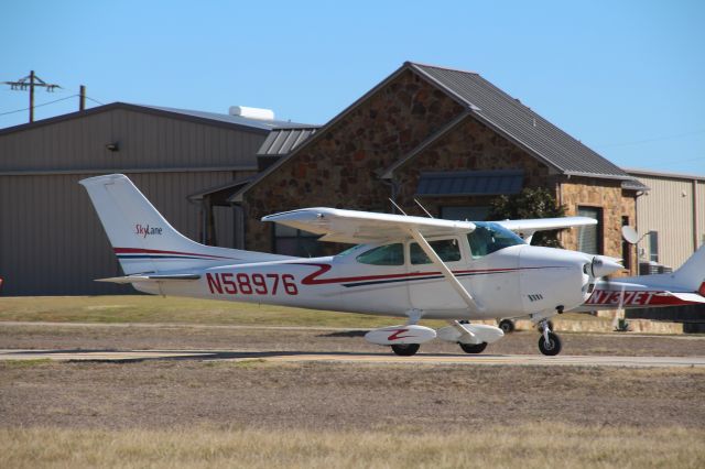 Cessna Skylane (N58976) - 31JAN24