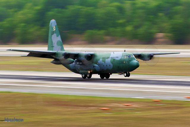 Lockheed C-130 Hercules (FAB2472)