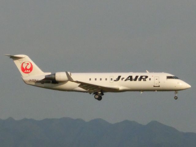 Canadair Regional Jet CRJ-200 (JA204J) - 札幌からの臨時便。