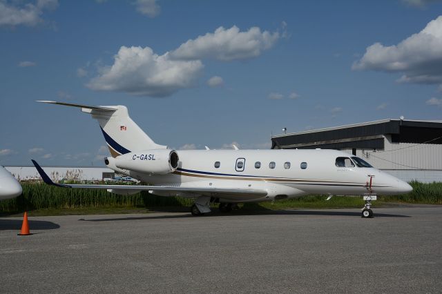 Embraer Legacy 450 (C-GASL)