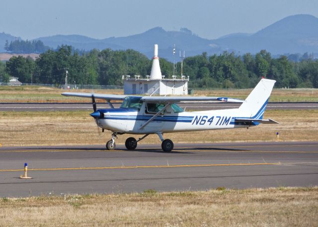 Cessna 152 (N6471M)