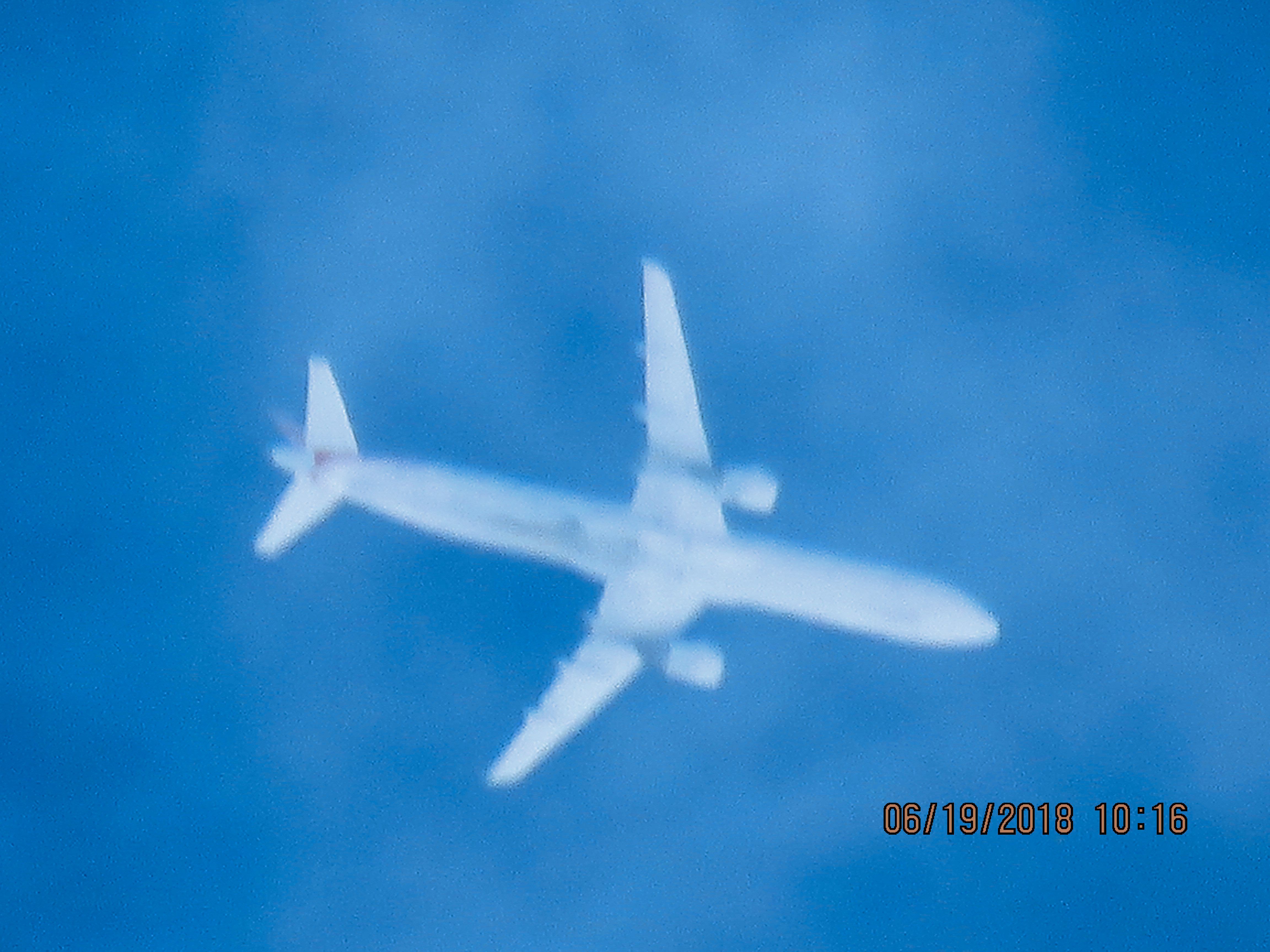 Airbus A321 (N151UW)