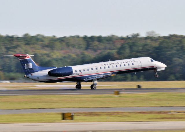 Embraer ERJ-145 (N259JQ)