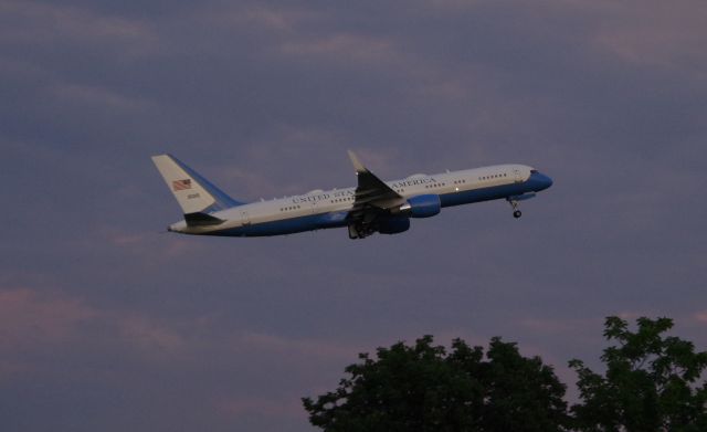 Boeing 757-200 (09-0015) - MORRISTOWN, NEW JERSEY, USA-JULY 24, 2020: Wheels Up! Having completed its mission as Air Force One approximately one hour previous, a United Sates Air Force jet, registration number 90015 is seen departing Morristown Municipal Airport on Runway 23 at approximately 2030 Hours. President Trump had flown into Morristown to spend the weekend at his golf club in Bedminster, New Jersey. When flying into or out of Morristown Airport, the Air Force uses the Boeing 757-200 as Air Force One, instead of the larger 747, because of shorter runways at Morristown.