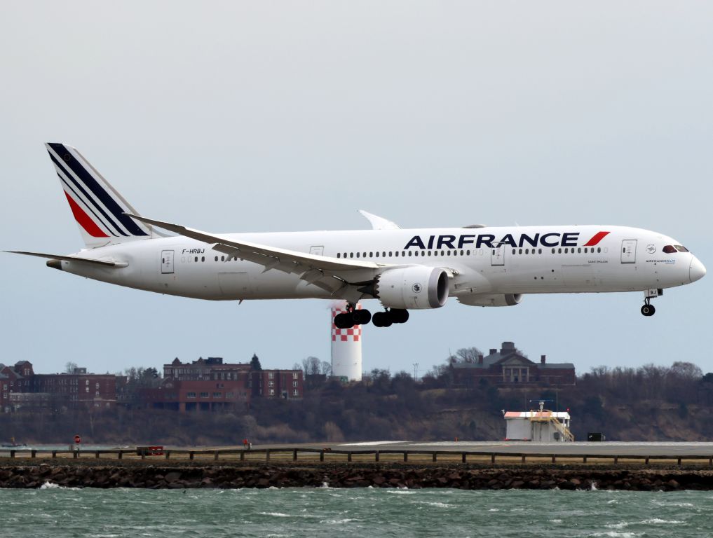 Boeing 787-9 Dreamliner (F-HRBJ)