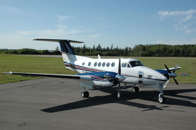 Beechcraft Super King Air 200 (C-FSUG) - B200 Medevac Service