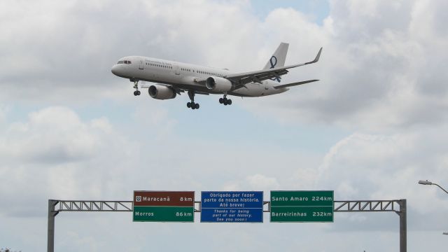 Boeing 757-200 (TF-FIC) - Magni, the Abercrombie & Kent Private Jet, an Boeing 757-23N (registration TF-FIC) from Icelandair, with its flight ICE1416, landing at São Luís International Airport (SBSL/SLZ), on 18/nov/2022.br /br /The flight brought tourists who have been touring the planet since 31/Oct/2022, leaving Seattle, passing through Alaska, Japan, South Korea, Vietnam, Maldives, Turkey, Benin and arriving in Brazil, where they will visit Lençóis Maranhenses