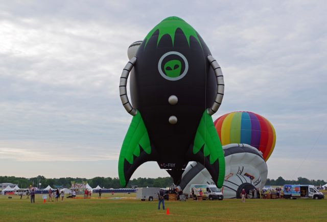 Unknown/Generic Balloon (C-FIIY) - SOLBERG AIRPORT-READINGTON, NEW JERSEY, USA-JULY 29, 2022: One of the special shape balloons seen by RF at this year's 39th Annual New Jersey Festival of Ballooning was the Alien Rocket Ship balloon, registration number C-FIIY.