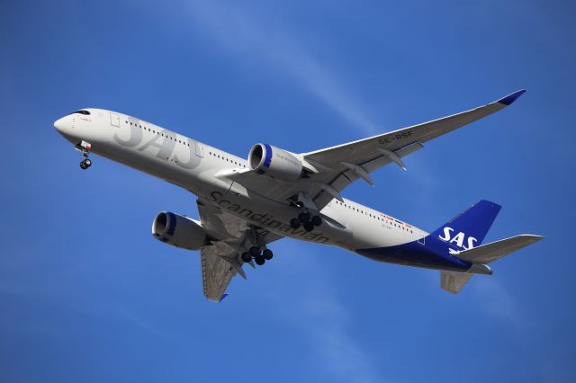 Airbus A350-900 (SE-RSF)