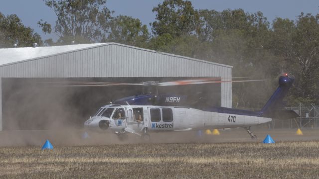 Sikorsky S-70 (N9FH)