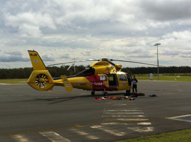 Aerospatiale Dauphin 2 (SA-365C) (VH-LRH) - Westpac rescue chopper after a rescue.