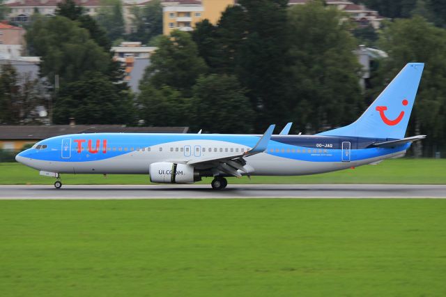 Boeing 737-800 (OO-JAQ)