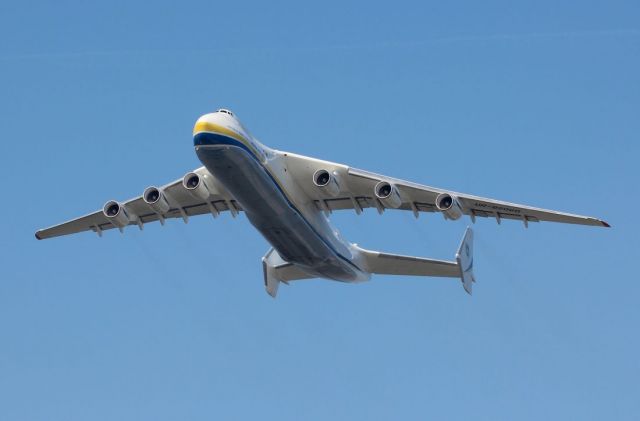 Antonov An-225 Mriya (UR-82060) - Airshow - 09-27-2012