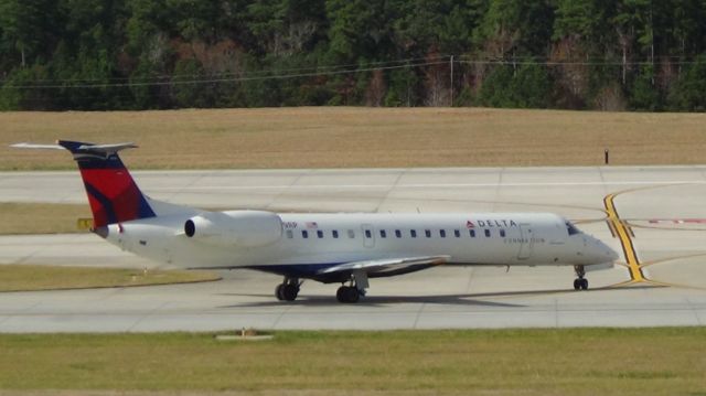 Embraer ERJ-135 (N579RP) - Delta (Shuttle America) 5903 departing to Philadelphia at 1:15 P.M.   Taken November 29, 2015 with Sony HDR-CX230.  