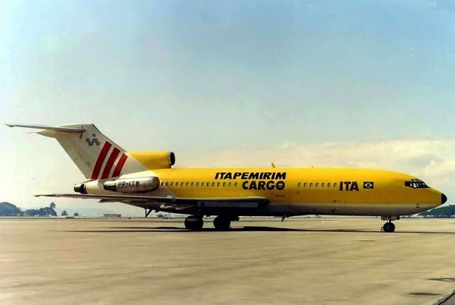 Boeing 727-100 (PP-ITM)