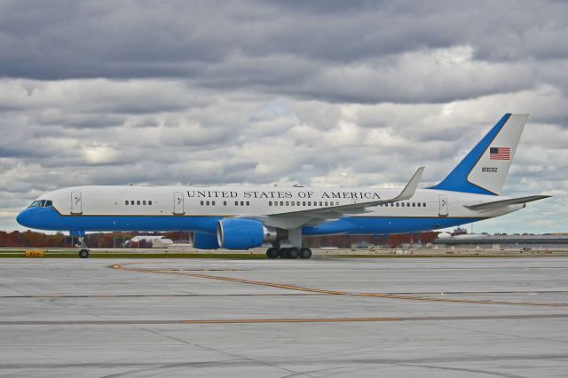 98-0002 — - Air Force Two, USAF C-32A (B757-2G4) 98-0002, c/n 29026, taxiing on Kilo-1 on the way to park on Pad-3. Construction of Pad-3, TWY Kilo-1, and TWY Quebec was just completed and this was the first POTUS/VPOTUS event on the pad held on 31 Oct 2010.