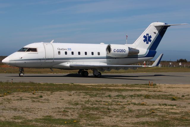 Canadair Challenger (C-GQBQ)